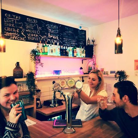 Jimmy Jumps House Hostel Vilnius Ngoại thất bức ảnh
