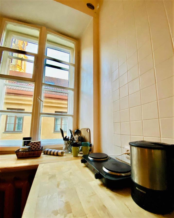Jimmy Jumps House Hostel Vilnius Ngoại thất bức ảnh