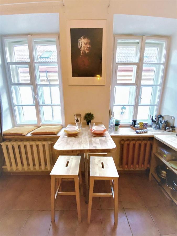 Jimmy Jumps House Hostel Vilnius Ngoại thất bức ảnh