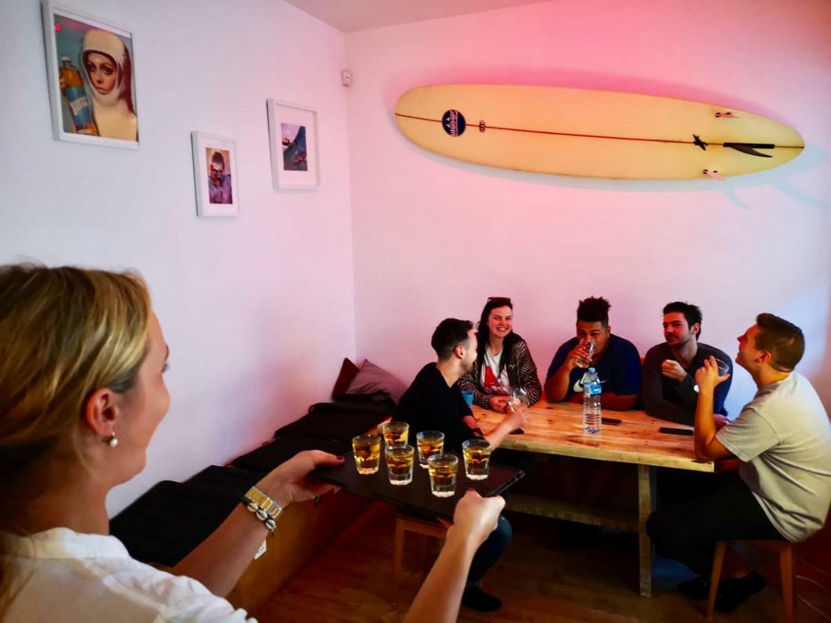 Jimmy Jumps House Hostel Vilnius Ngoại thất bức ảnh