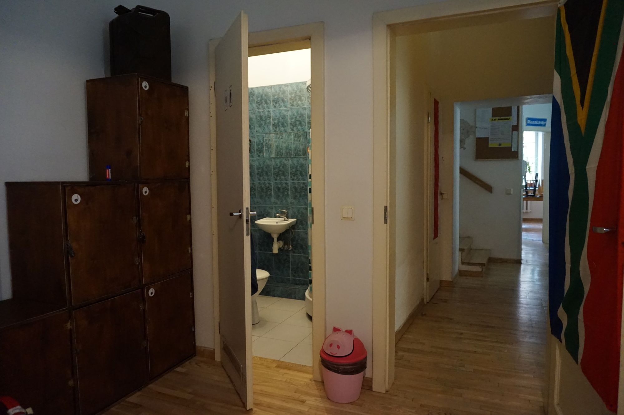 Jimmy Jumps House Hostel Vilnius Ngoại thất bức ảnh